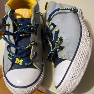 Converse U of M shoes  size 3 with XL shirt